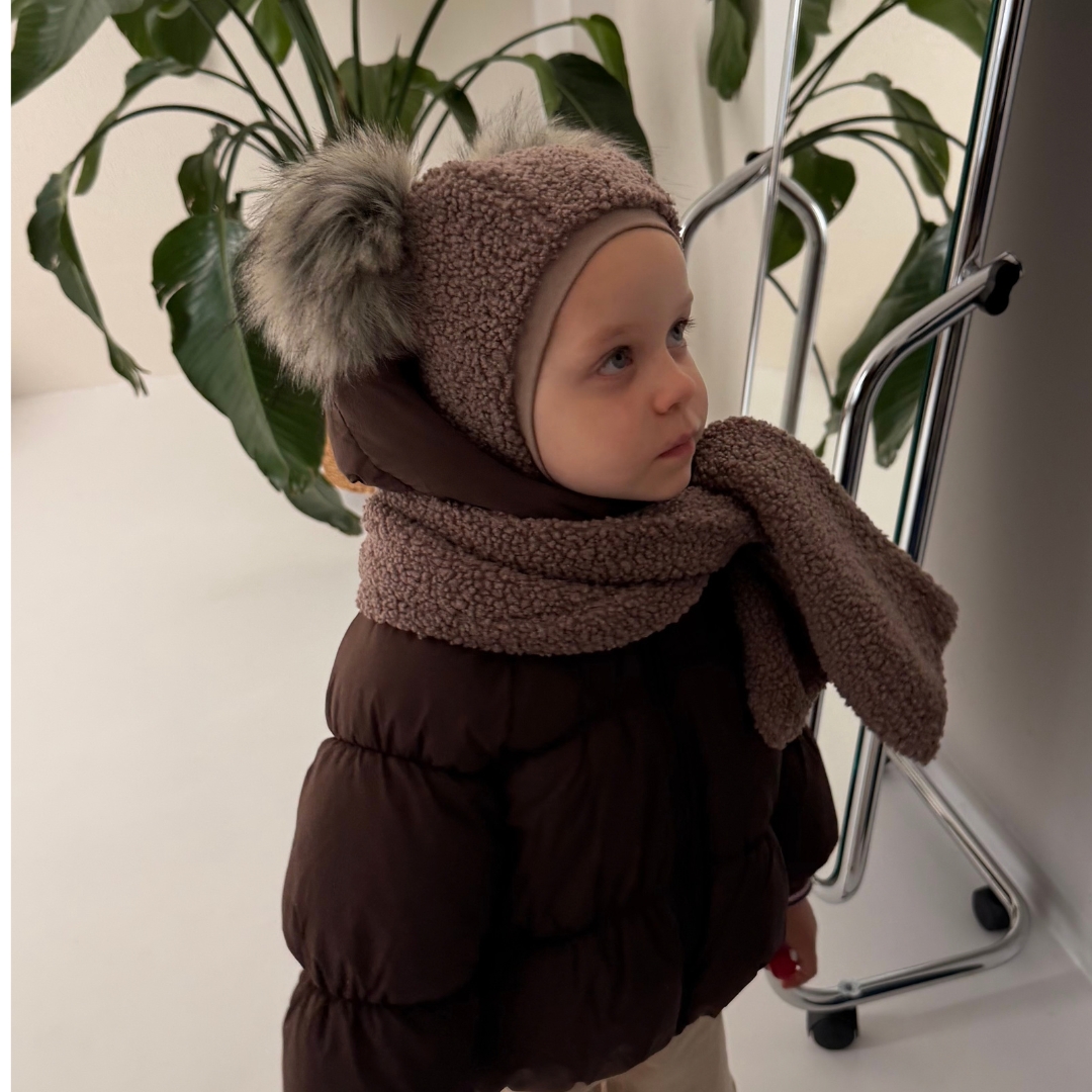 Žieminis Teddy šalmukas su bumbuliukais ir teddy šaliku - Image 6